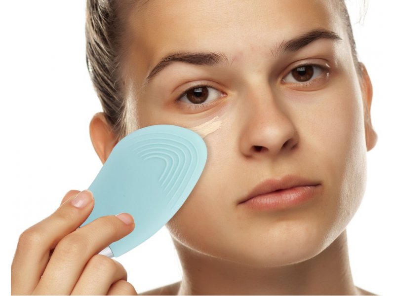 Cepillo de limpieza facial recargable Beper